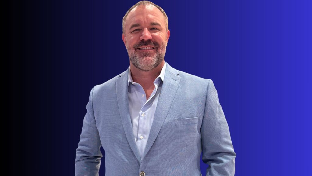 Mr Hand Pay Education