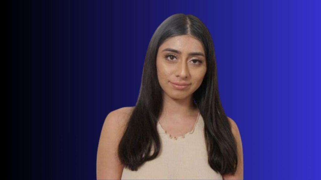 How Old is Violet Myers