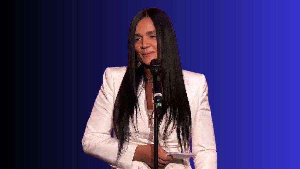 Desiree Perez Early Life And Education